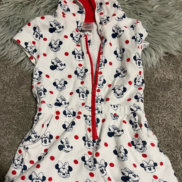 Disney Minnie Mouse romper with ears terry cloth size 5/6 - Picture 5 of 6